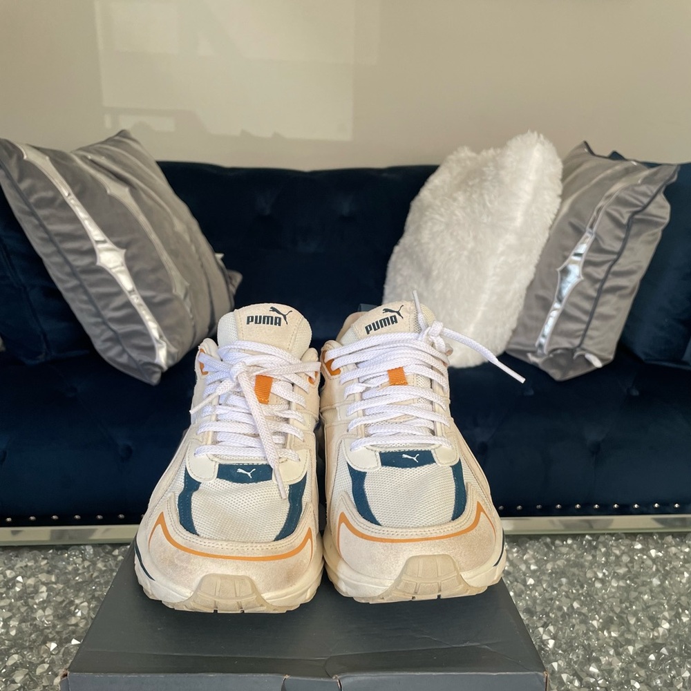 Puma Cream, Navy & Orange Retro Sneakers – Men’s Size 10